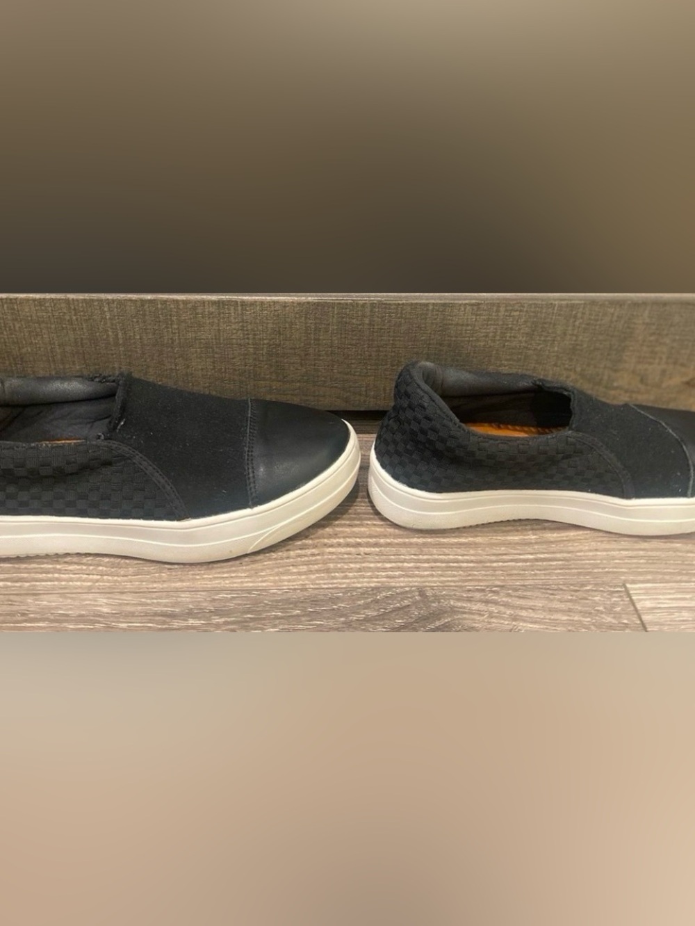 “Bernie Mev” Black Slip-On Casual Shoes/Sneakers. Size: 7 - Picture 4 of 4